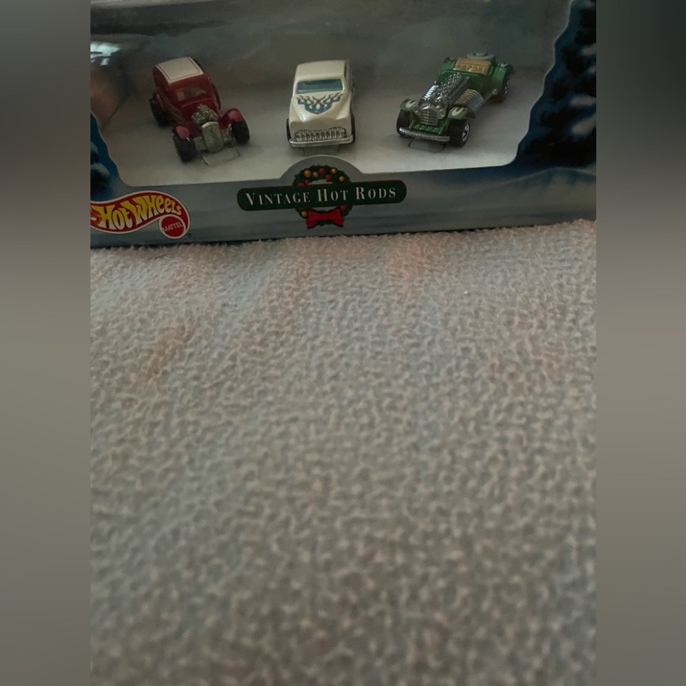 Hot Wheels Vintage Hot Rods Set. New in sealed box! - Picture 2 of 4